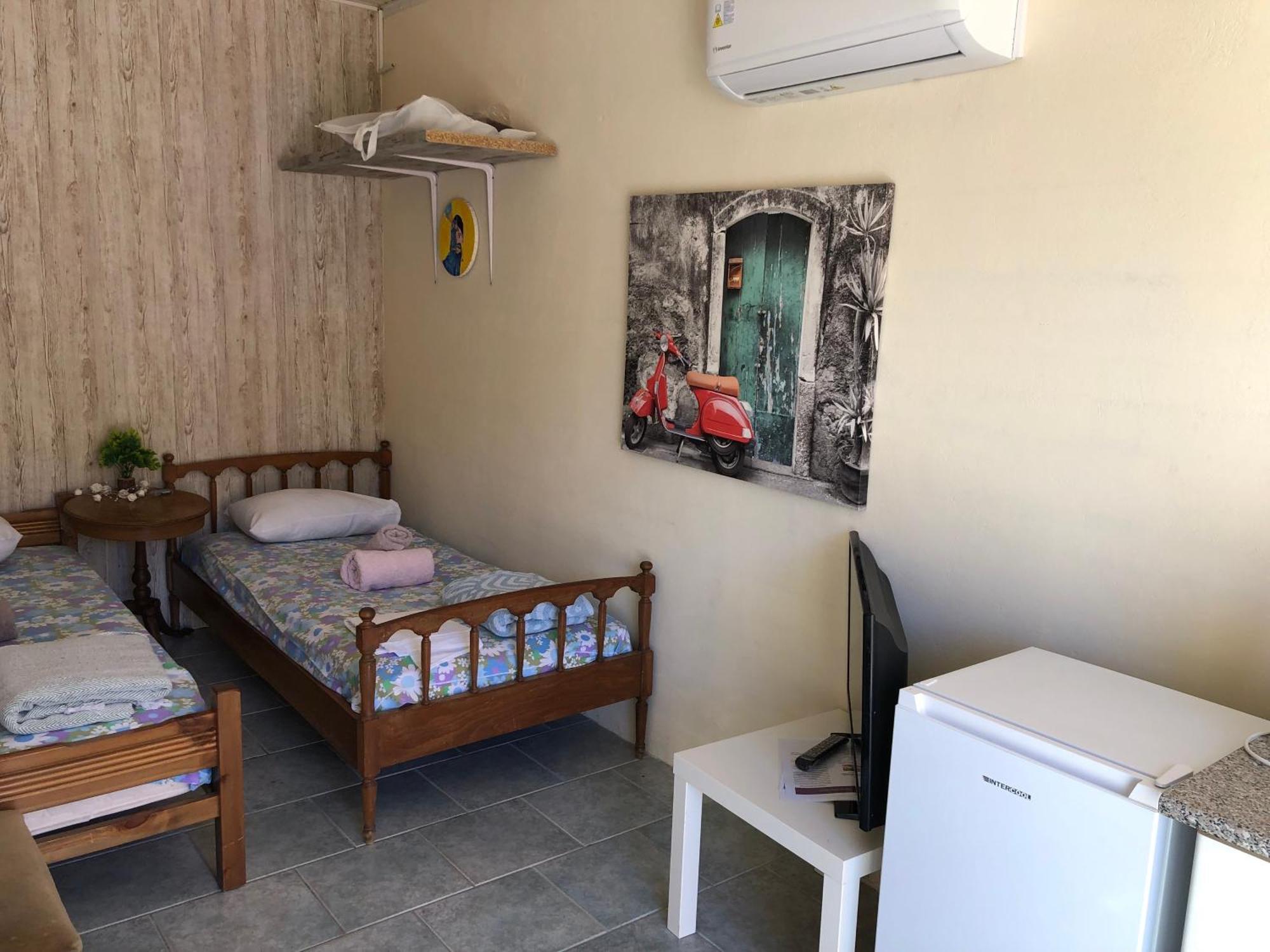 Converted Shed Studio & Garden Hanging Bed Pórto Ráfti Екстериор снимка